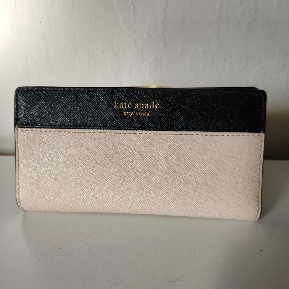 Kate Spade Black and Cream Wallet